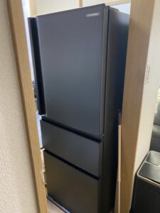 埼玉県川口市にてTOSHIBA(東芝)3ドア冷蔵庫GR-T33SC（KZ）2022年製を出張買取いたしました。