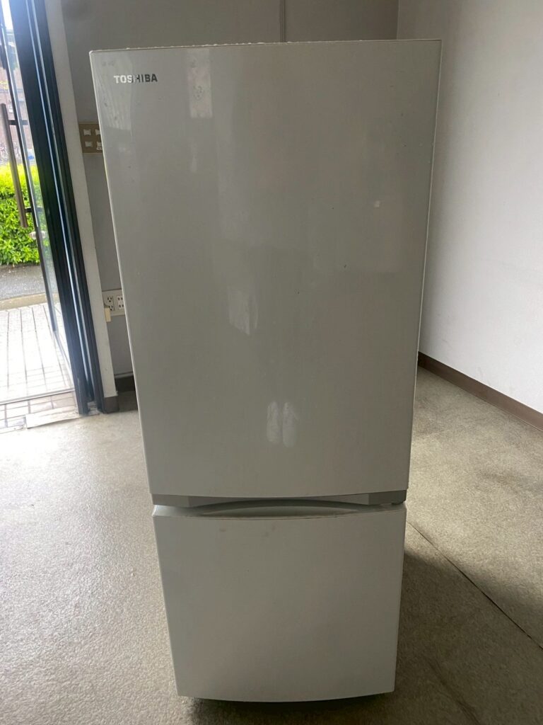 TOSHIBA(東芝)2ドア冷蔵庫GR-P15BS(W)2019年製