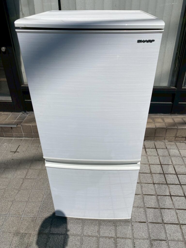 SHARP(シャープ)SJ-D14F-W 2ドア冷蔵庫 2020年製