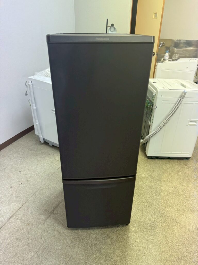 【さいたま市 出張買取】落ち着いたカラーが魅力のPanasonic NR-B17FW-T 2ドア冷蔵庫 (2022年製）を埼玉県さいたま市で出張買取