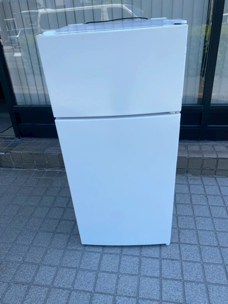 【2023年製】MAXZEN（マクスゼン）2ドア冷蔵庫 JR112ML01WHを出張買取｜埼玉県川口市