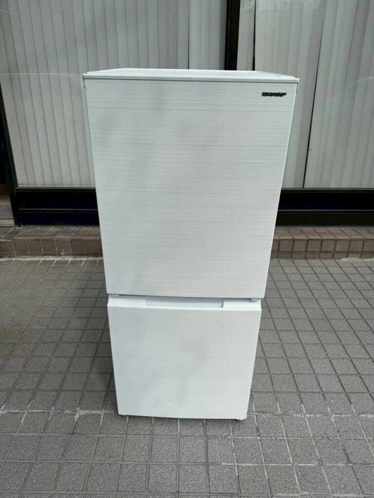 【戸田市 出張買取】2ドア冷蔵庫を出張買取！SHARP SJ-D15J-W（2021年製）