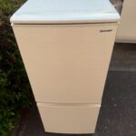東京都北区｜SHARP 2ドア冷蔵庫 SJ-D14F-W（2019年製） 出張買取
