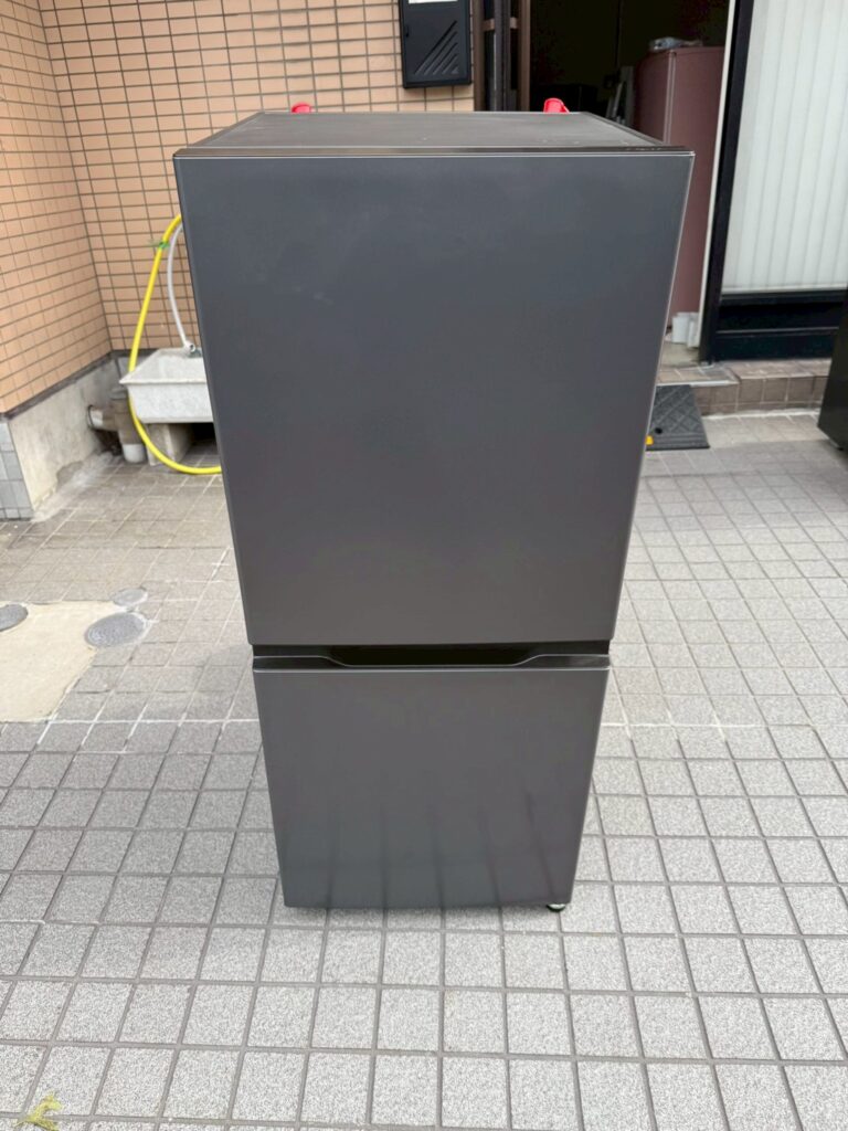 川口市東川口にてAQUA（アクア）137L 2ドア冷蔵庫 AQR-14R(DS) を出張買取いたしました