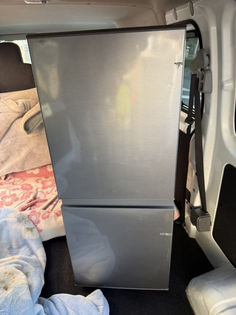 【川口市 出張買取】AQUA 126L 冷蔵庫を0円で引き取りいたしました｜AQR-13K(S)