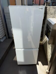 【東京都中野区】SHARP 2ドア冷凍冷蔵庫 SJ-D18HJ-W（2021年製・179L）出張買取｜他社より高値で買取が実現