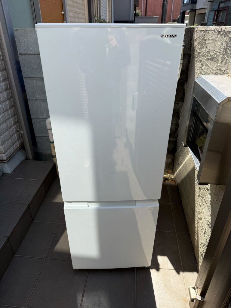 【東京都中野区】SHARP 2ドア冷凍冷蔵庫 SJ-D18HJ-W（2021年製・179L）出張買取｜他社より高値で買取が実現