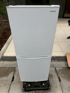 【東京都板橋区】アイリスオーヤマ 2ドア冷凍冷蔵庫 IRSD-14A-W（2023年製・142L）出張買取｜状態良好で買取が実現