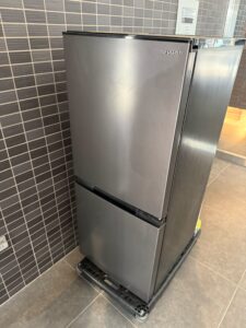 埼玉県さいたま市でSHARP冷蔵庫（SJ-D15J-H・2023年製・152L）を出張買取しました