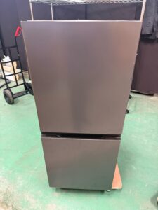 埼玉県川口市でAQUA冷蔵庫（AQR-14P(DS)・2023年製・135L）を出張買取しました｜正面凹みありでも買取が実現