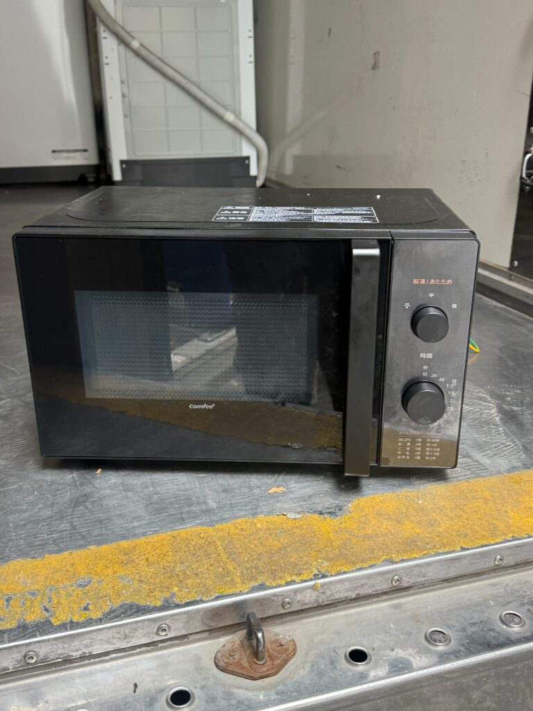 埼玉県川口市でComfee電子レンジ（CF-AM202-BK・2025年製）を出張買取しました｜電子レンジ1点でも出張買取が実現