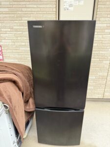 東京都板橋区で東芝153L冷蔵庫（GR-U15BS(K)・2023年製）を出張買取しました｜転勤によるお引越しでご依頼いただきました