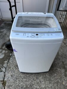 埼玉県草加市でAQUA全自動洗濯機（AQW-GV90HBK(FS)・2020年製・9.0kg）を出張買取しました｜やや狭い搬出経路でもプロの腕で安心丁寧に対応