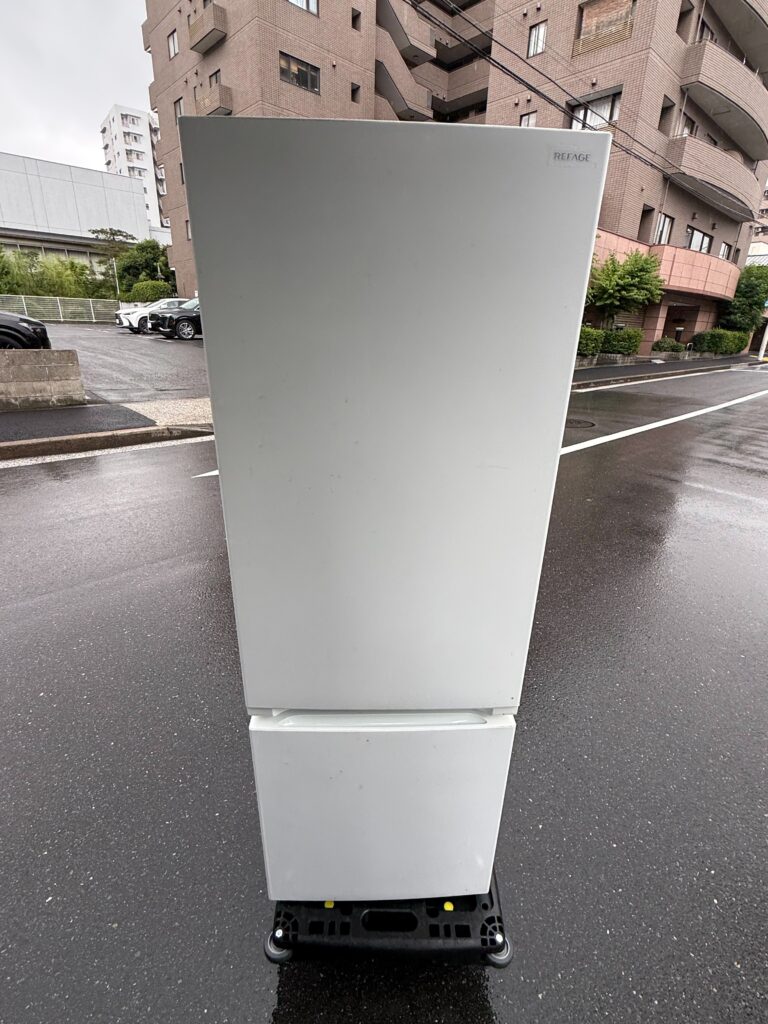 東京都豊島区でYAMADA SELECT冷蔵庫（YRZ-F17L・2024年製）を出張買取しました｜引越しに伴う家電整理