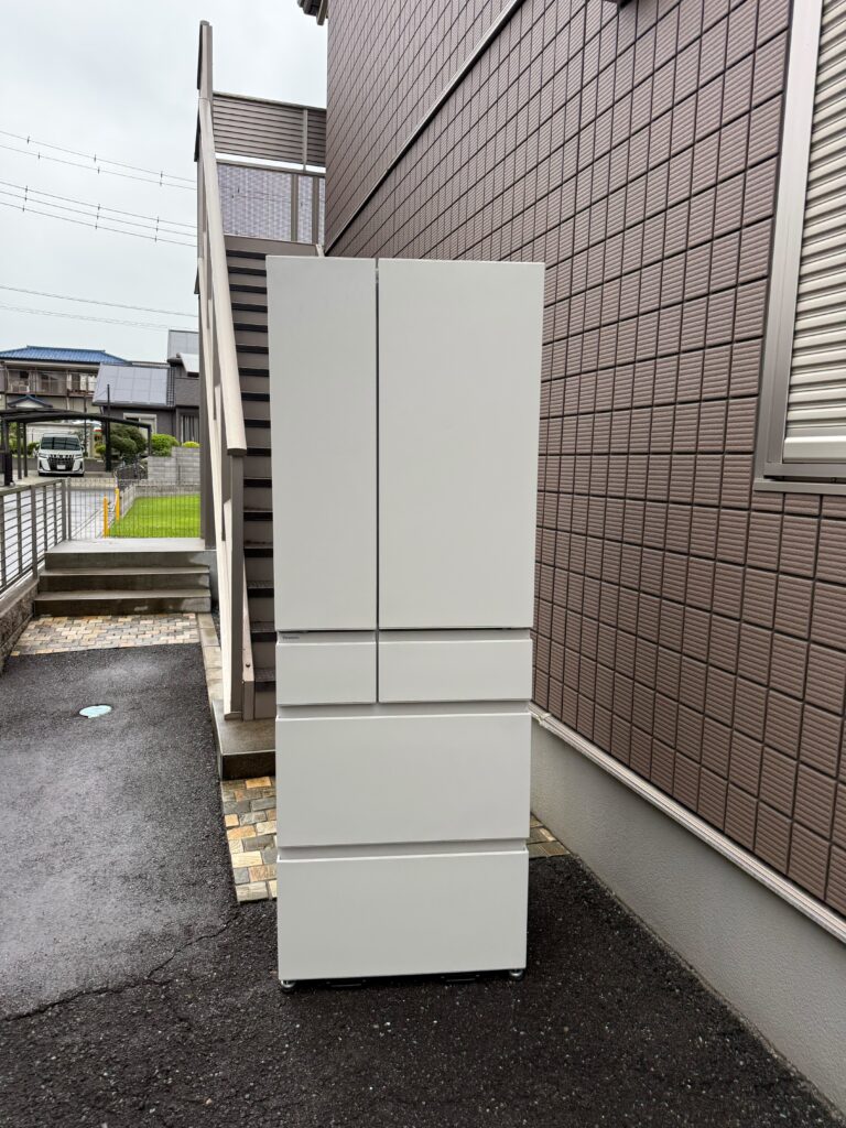 埼玉県さいたま市でPanasonic6ドア冷凍冷蔵庫（NR-F49EY2-C・2025年製）を出張買取しました｜引越し先にサイズが合わないため売却
