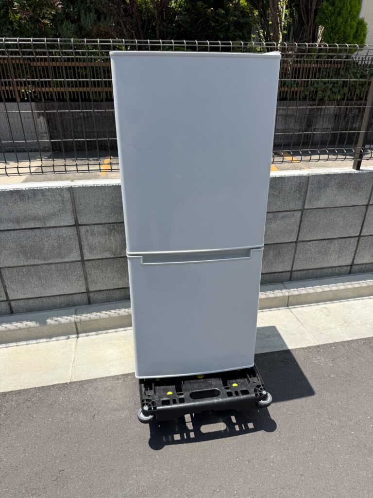 埼玉県蕨市でニトリ2ドア冷蔵庫（NTR-106・2019年製）を出張買取しました｜古いと思っていたが引き取りに