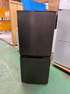 埼玉県川口市でSHARP冷凍冷蔵庫（SJ-D15P-H・2024年製）を出張買取しました｜同棲で冷蔵庫が2台になり1台が不要に